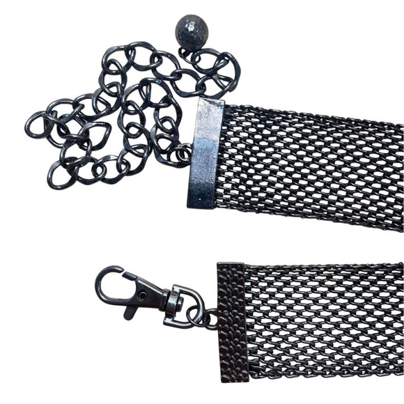 Vintage-Inspired Gunmetal Mesh Belt With Rhinestone Embellishment Adjustable - Picture 3 of 8